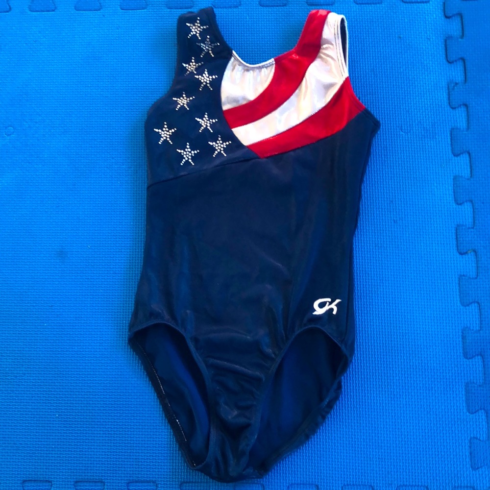Gymnastics/dance leotard GM - 8yrs